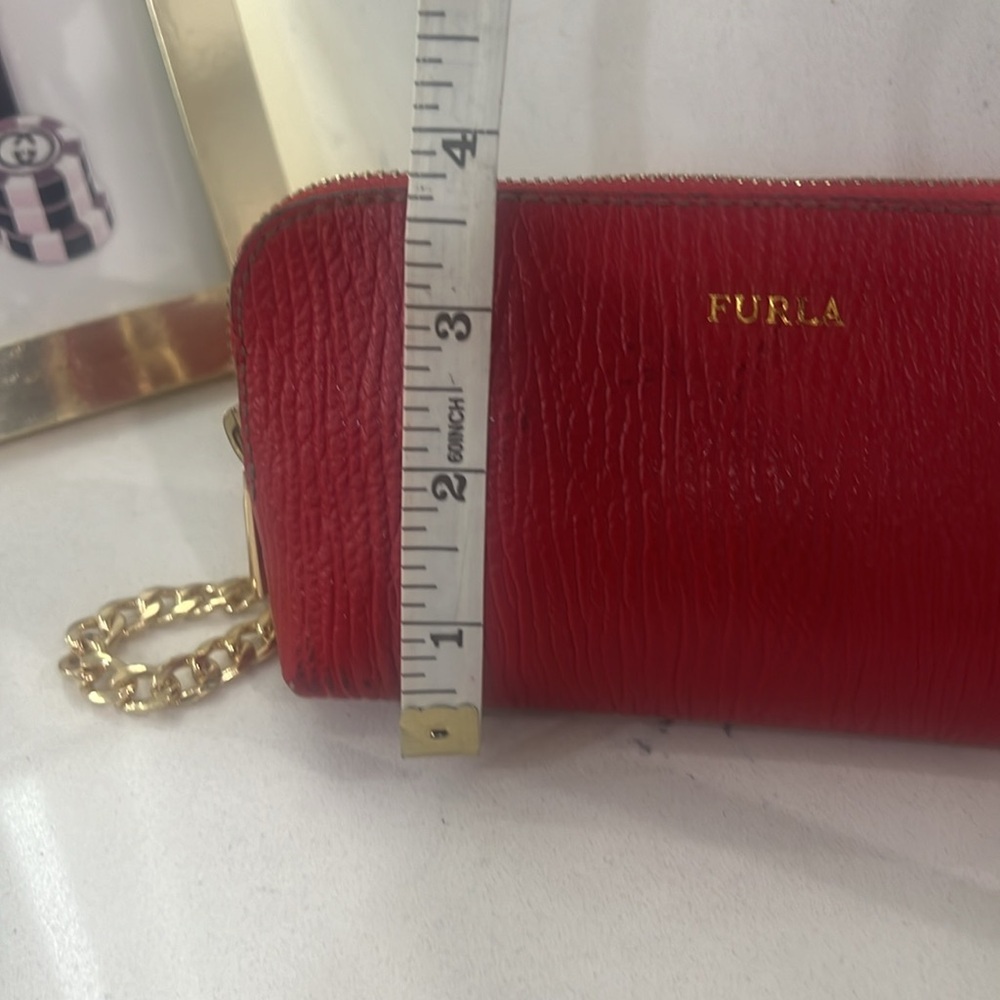 Furla Leather Clutch EUC with Crossbody Chain & Charm added - Picture 15 of 16